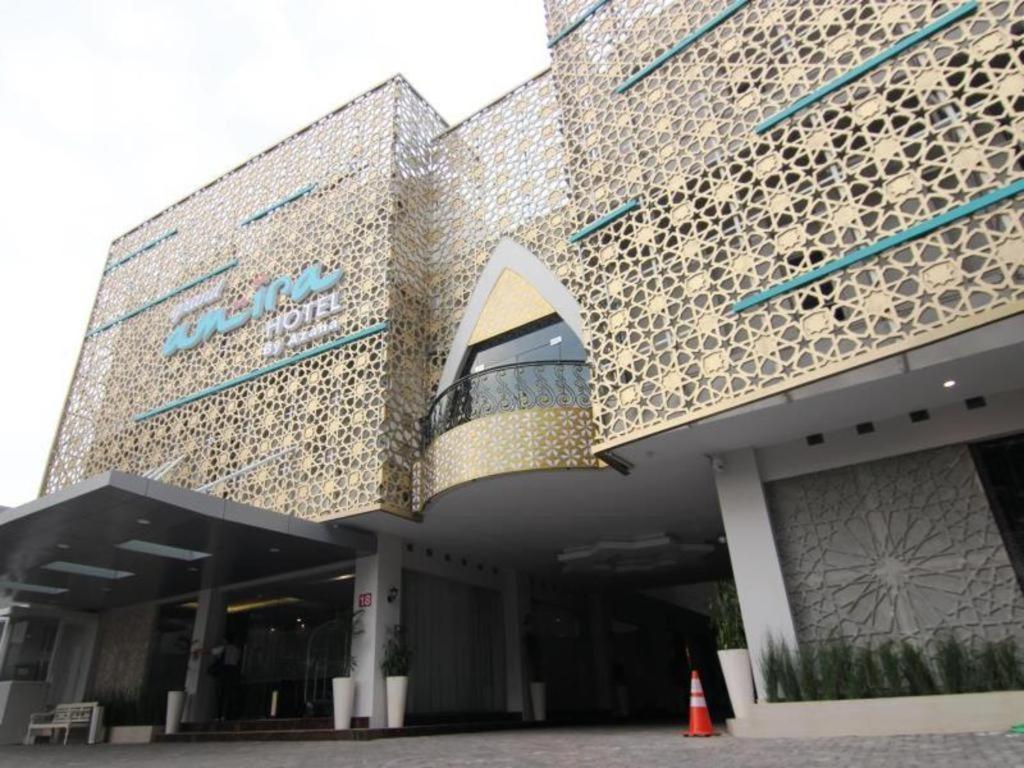 Grand Amira Hotel Solo, Azana Hotels Collection Exteriör bild